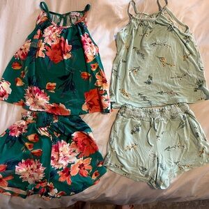 Set of two matching shirt/short sets